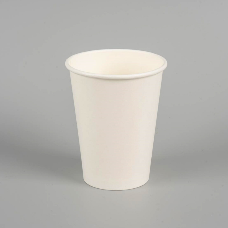 Recycelbares kaltes Getränkebecher